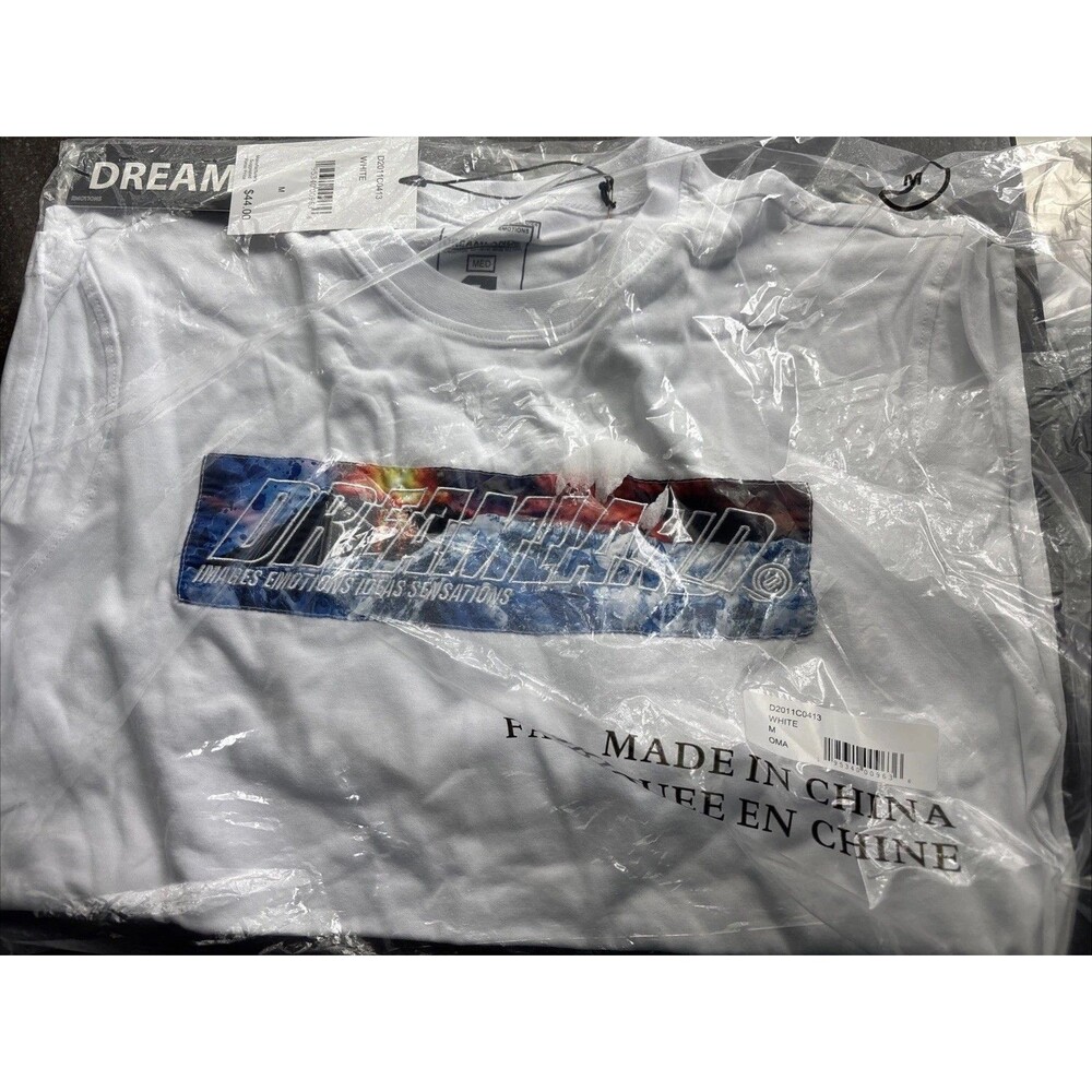 Dreamland White Graphic T-Shirt Men Size Medium Graphic